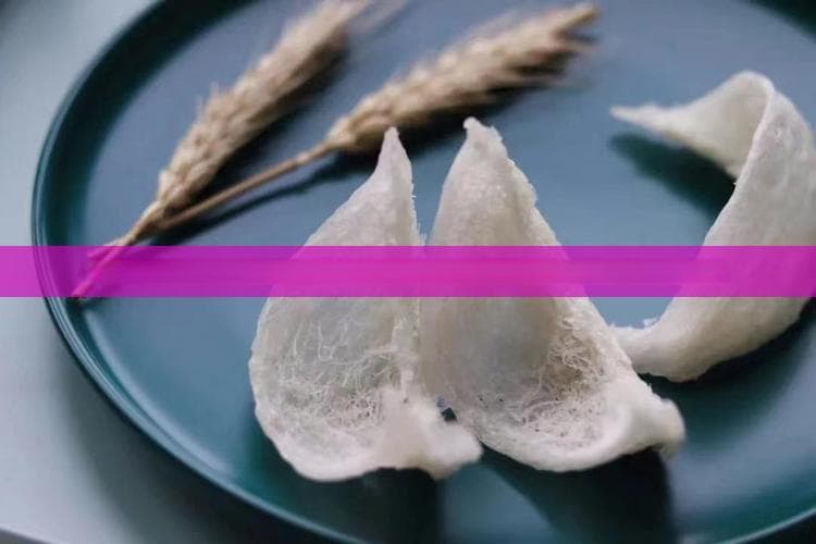 烹饪燕窝时选择哪种糖更佳？全面解析蜂蜜、冰糖与白糖的差异与适宜场景