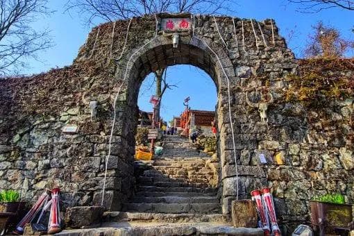 清远南岗千年瑶寨旅游攻略：两日游行程安排及实用贴士