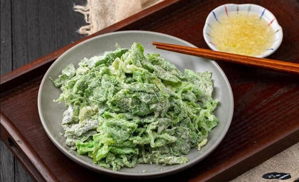 不管蒸什么菜，切忌直接加面粉，牢记2个技巧，鲜香松散不成坨