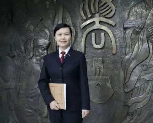 八字十神篇：印星克食伤在天干与地支应事略有不同
