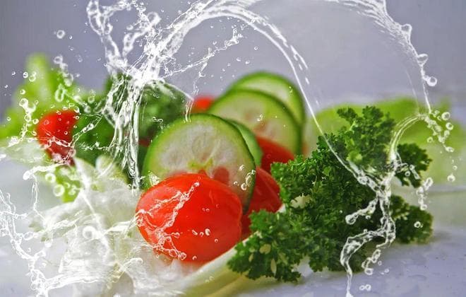 食材焯水指南：八大好处与具体操作技巧详解