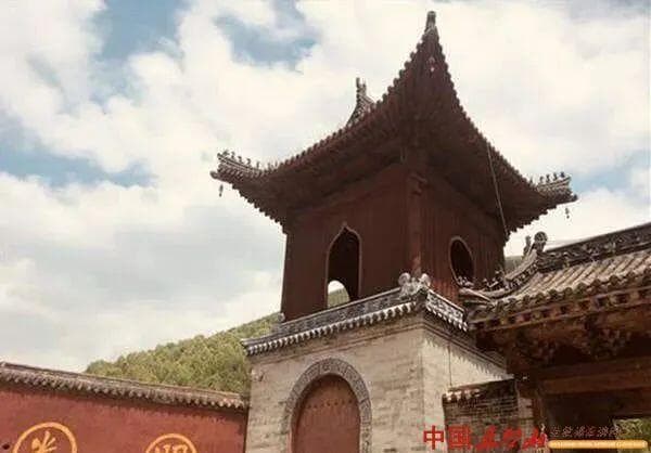 五台山光明寺：一座千年古刹的历史变迁