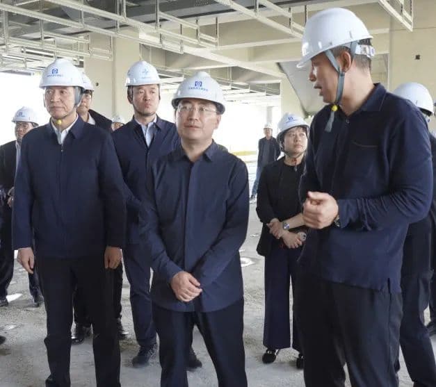 公交地铁双网融合  畅行泉城"绿色引擎"