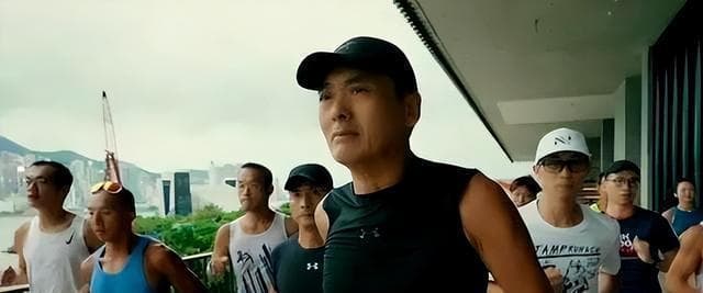 周润发：从无名小卒到传奇影帝，巨星之路如何铺就