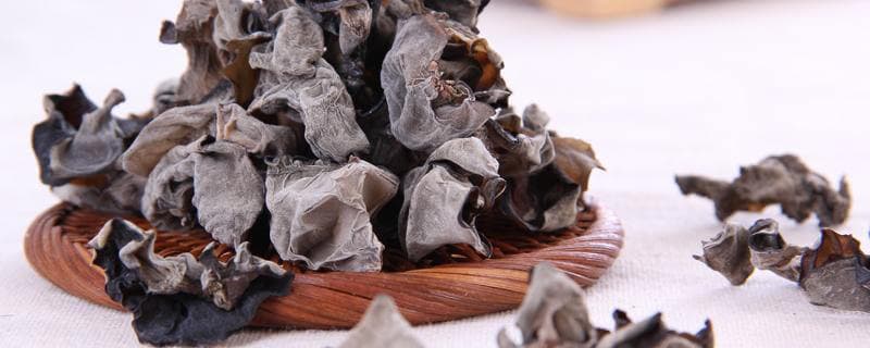 怎么判断木耳熟没熟？木耳中毒的真相在这里