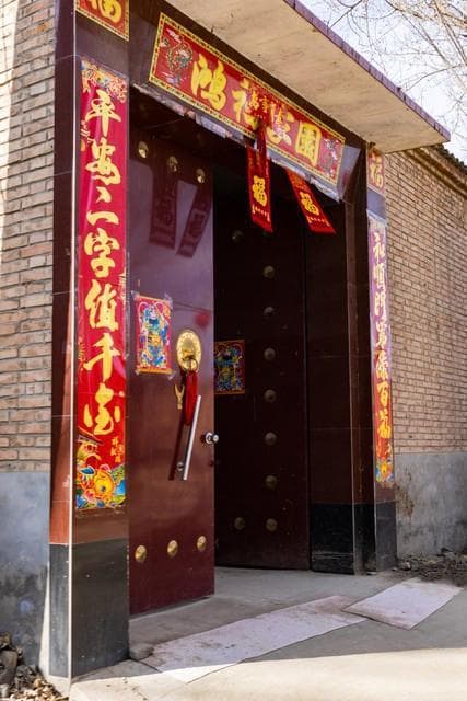 过年贴春联，三点要注意，贴错闹笑话，建议了解清楚