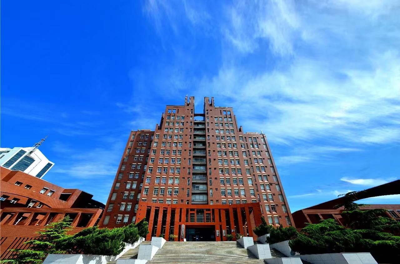 3所双一流医科大学招生计划对比，东北三省仅招60人，少得可怜