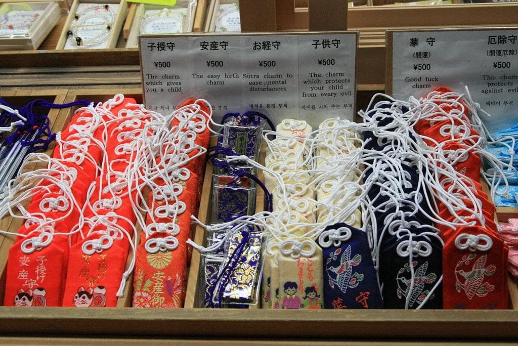 揭开御守的奥秘！带你了解神秘的日本御守文化与必知禁忌