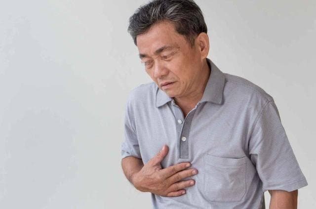 慢阻肺家庭氧疗指南：2种情况需吸氧，4个关键点要牢记