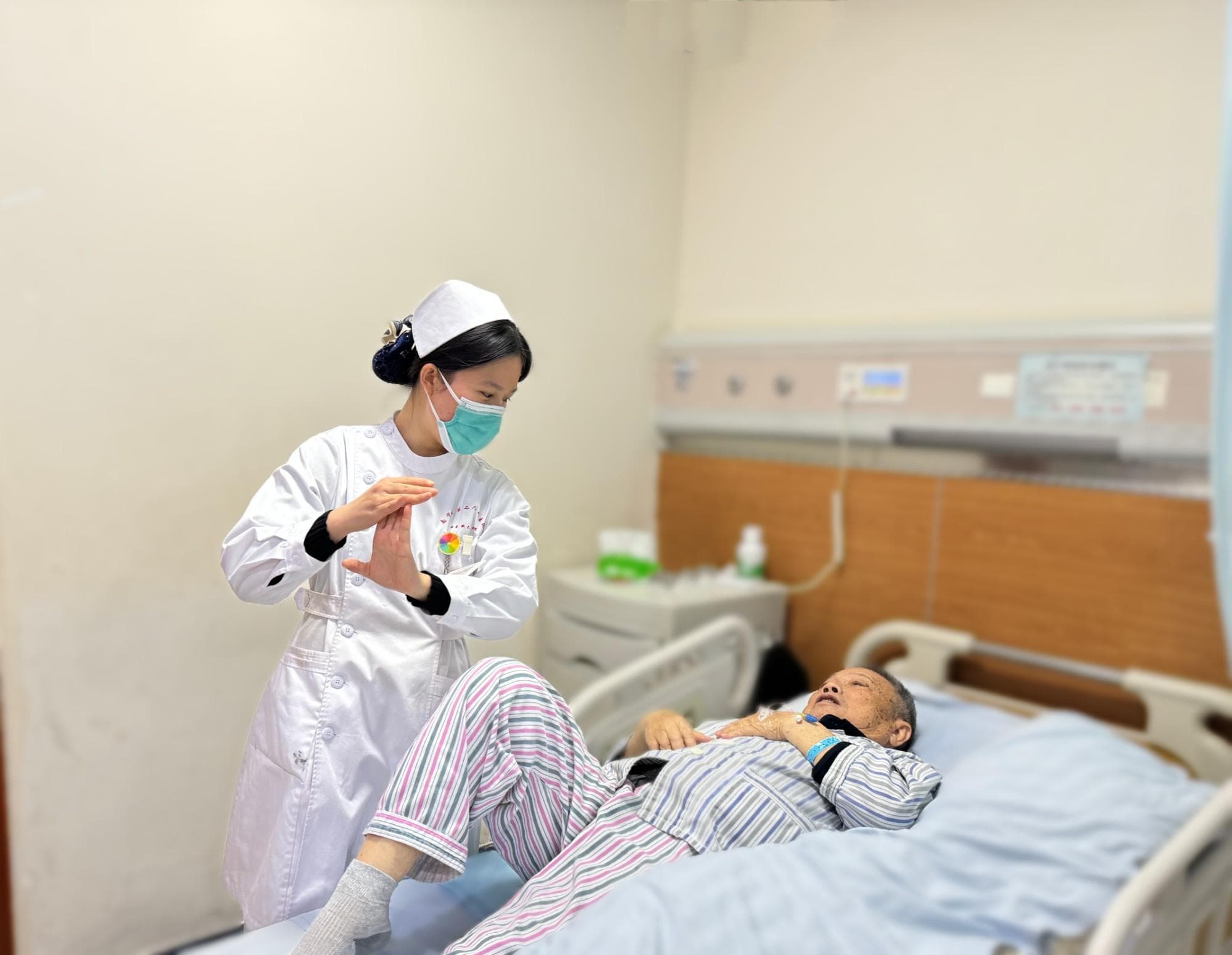 术后康复训练——踝泵运动