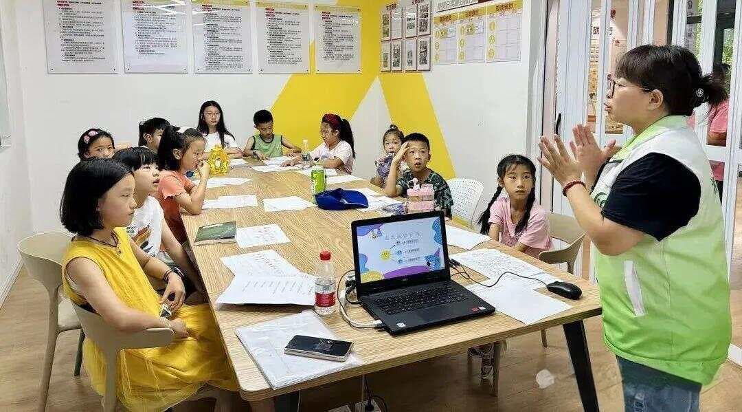 “青春修炼手册”青少年情绪管理小组 | 社工案例计划