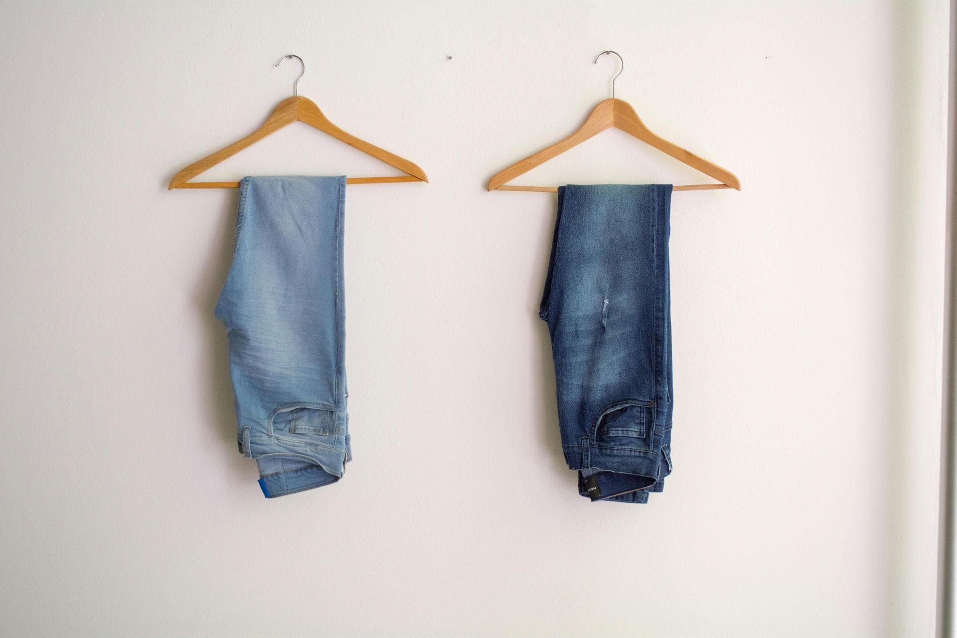 牛仔服饰的正确保养指南