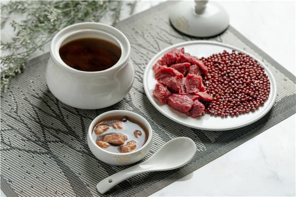 产后饮食怎么吃？