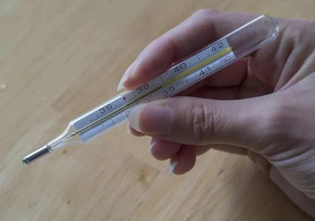 水银体温针摔碎了该如何正确处理？别再用抹布擦了！这才是正确的做法