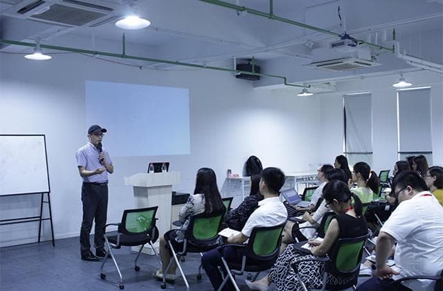 最好的十个英语专业就业方向 英语专业毕业后能找什么工作