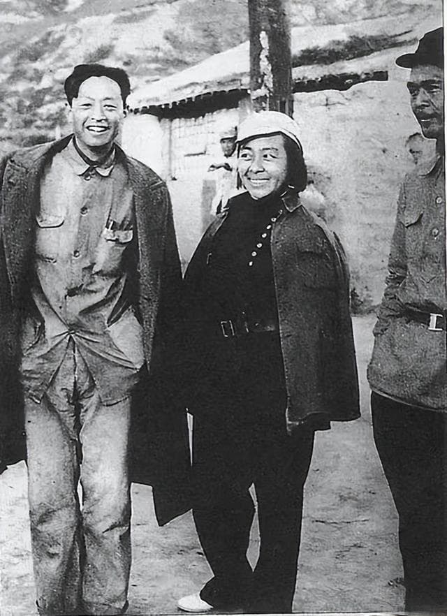 丁玲与陈明：一段跨越44年的传奇婚姻