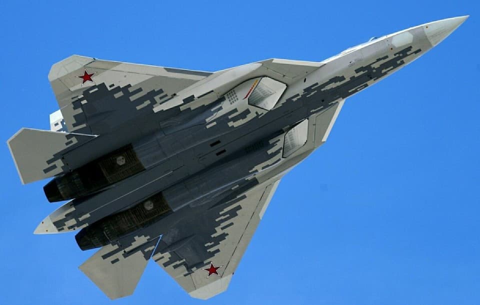 产能稳定：俄罗斯空天军接收新一批苏-34战斗轰炸机和苏-57战斗机