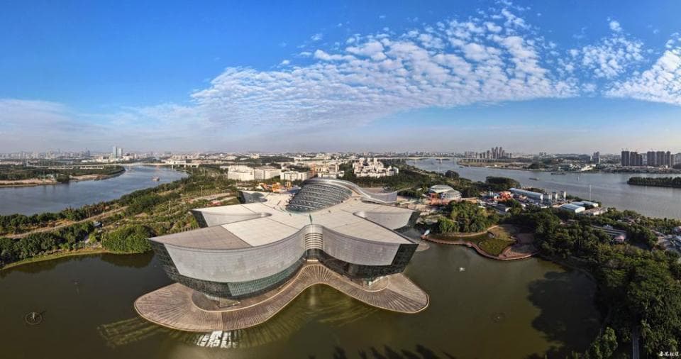 广州大学城：建设全过程创新链 打造大湾区创新高地