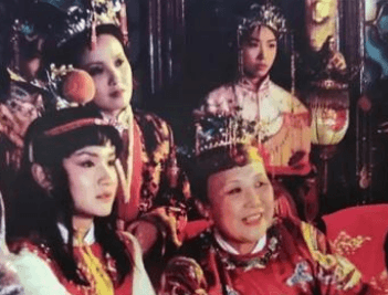 红楼梦贾政在中秋节宴会上讲了个什么样的笑话？