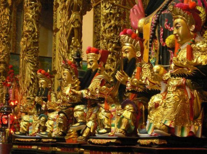 正月初五“迎财神”，6种老规矩要遵守，寓意辟邪除灾、迎祥纳福