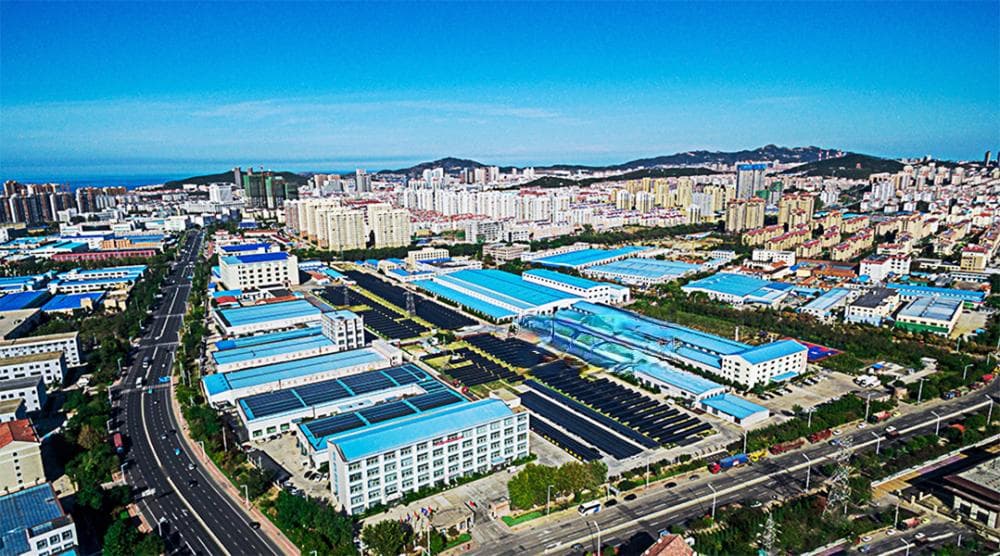 光威复材2024年业绩有所下滑，但整体表现还是不错的