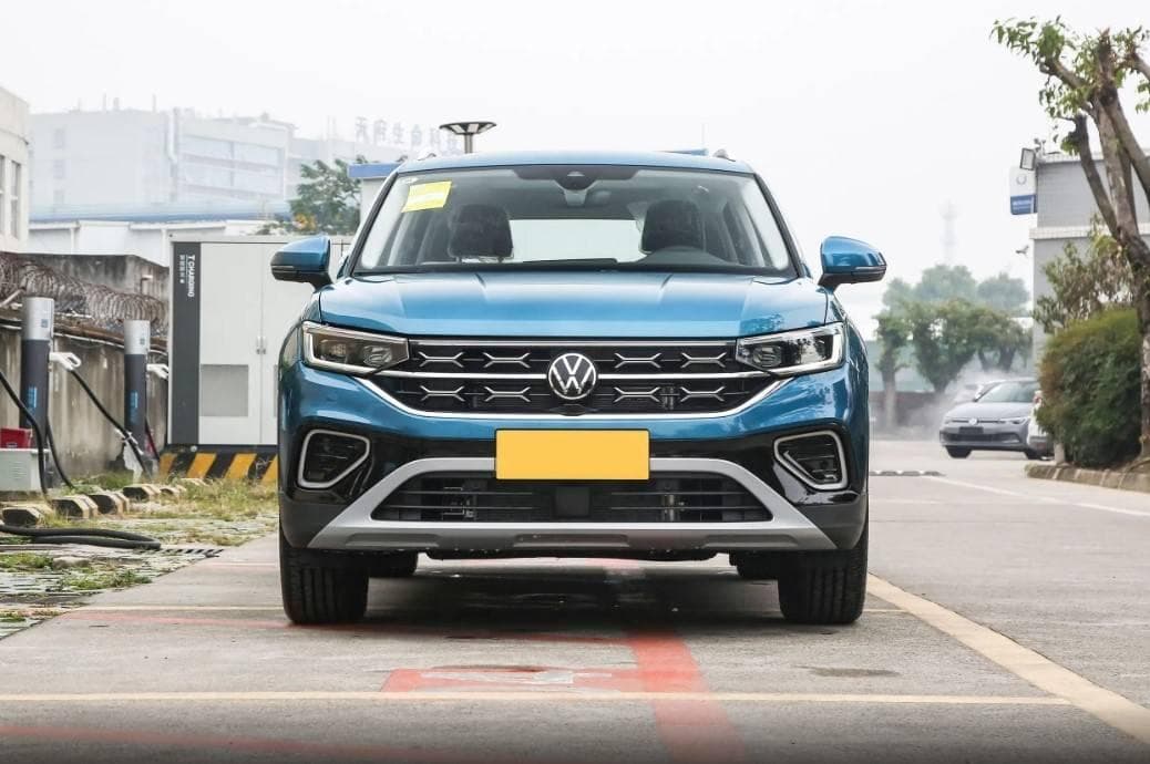 预算20万左右买家用SUV，大众探岳对比本田CR-V，谁更值得选择？