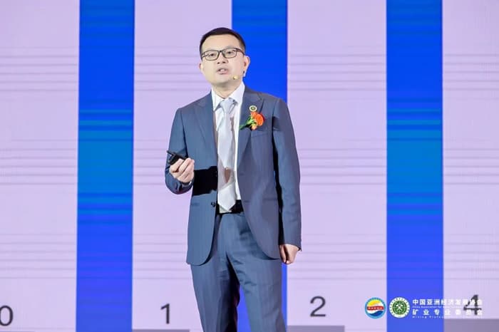 陈必彬：矿产开发商模式增强矿企抗风险性