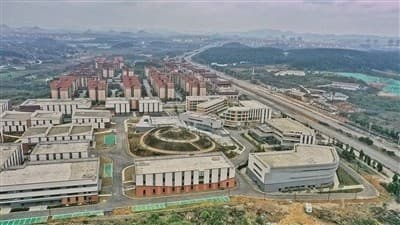 贵阳大数据科创城：招引企业1413家，工业总产值超60亿元