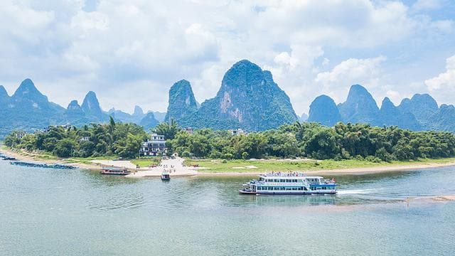 桂林至阳朔大巴车路线攻略：避开旺季堵车