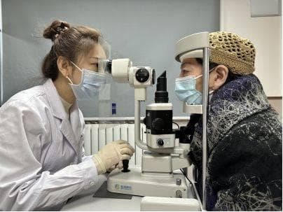 眼睛不舒服，冷敷热敷哪个更靠谱？