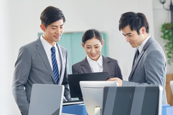 投资理财必读：签订合同的法律分析与风险防范