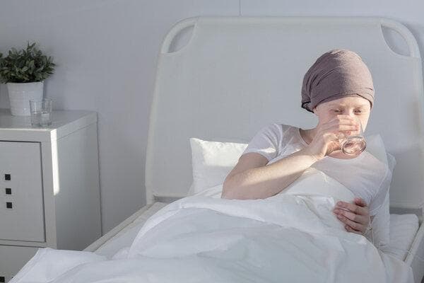 成人患白血病的症状
