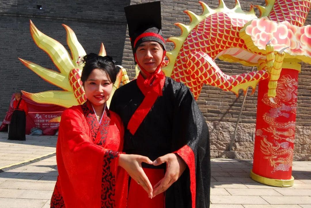 围观！来看汉式婚礼什么样