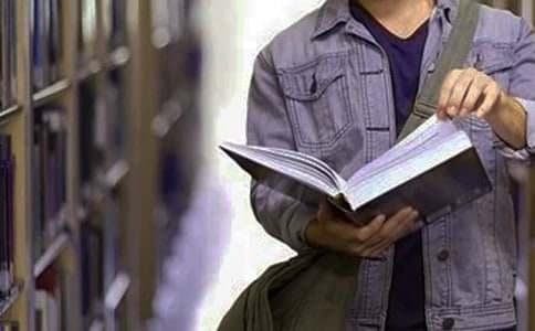 世界多元文化影响下大学生文化自觉意识的培育