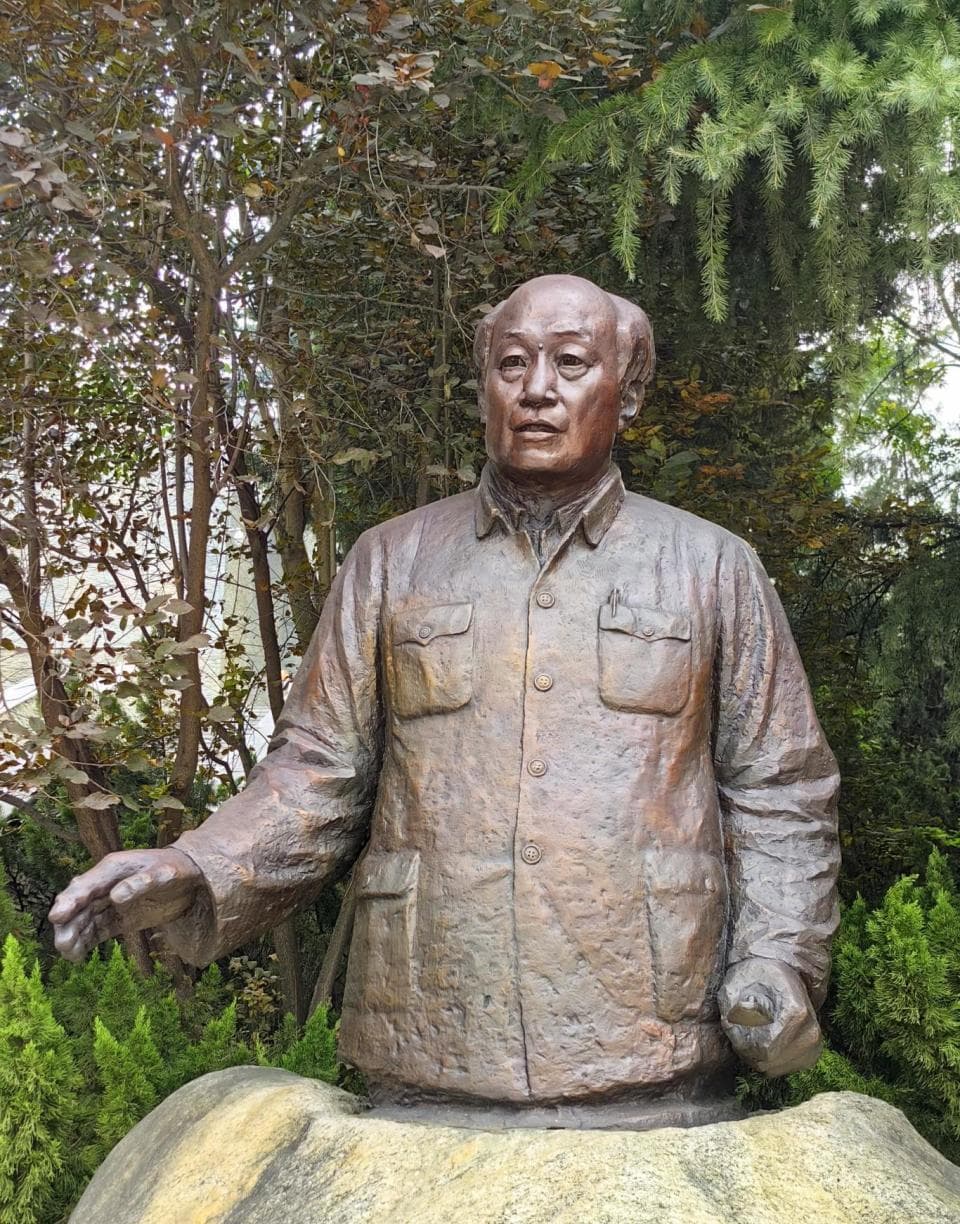 那小山坡上的远古村落：访西安半坡遗址｜访古