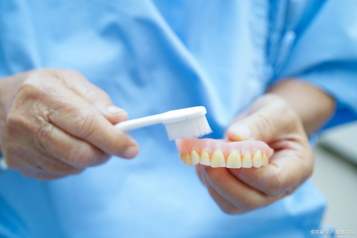 拔牙前后有哪些注意事项？牢记这些“知识点”，拔得轻松恢复快