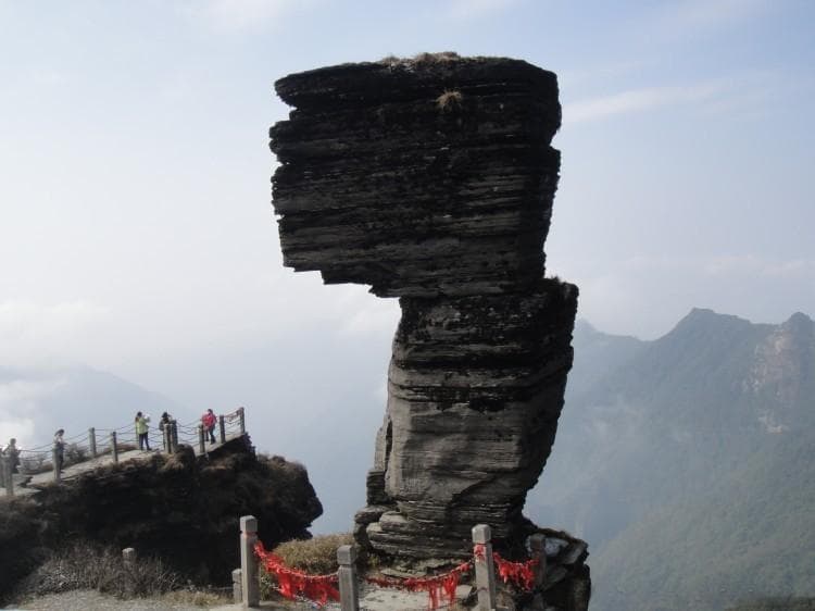 贵州铜仁梵净山旅游攻略_看这篇攻略防坑更省钱