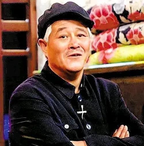 赵本山的养生秘诀：从“小品王”到“养生达人”