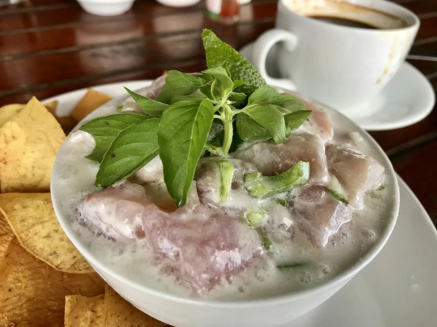 一碗热腾腾的猪杂粥，暖身又暖心！