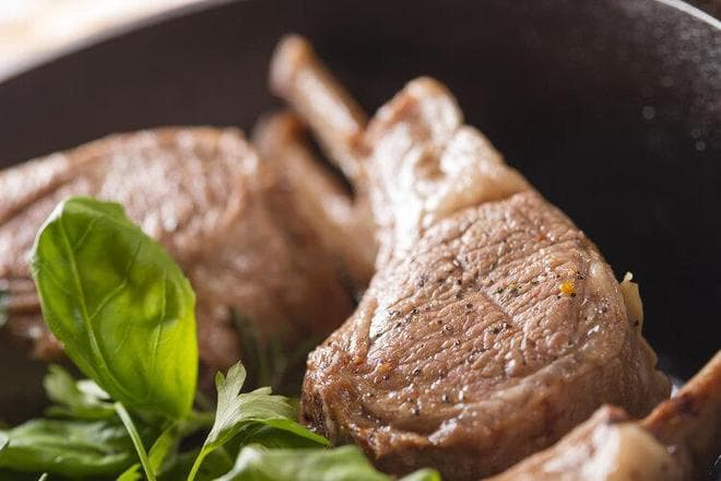 羊肉是营养佳品，还是致癌的祸根？冬天吃羊肉，牢记4点滋补加倍