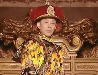 孝惠章皇后的一生：从失宠皇后到康熙帝的慈母