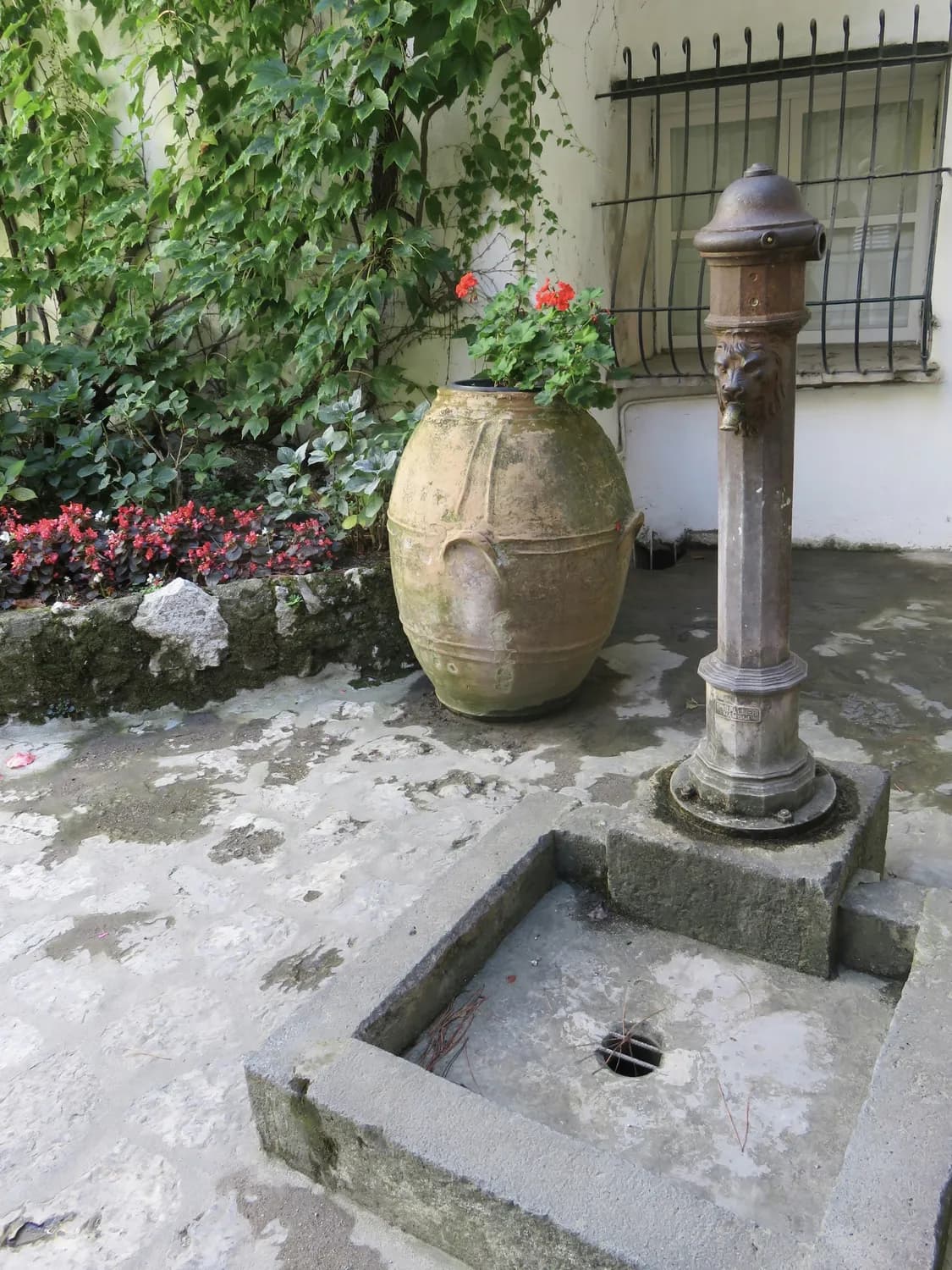 庭院水缸摆放，掌握风水秘籍