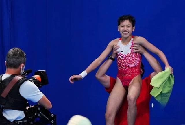全红婵的奥运之路：从湛江走出的跳水女王