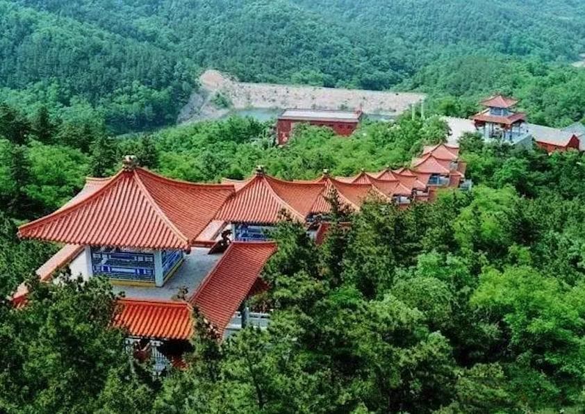 山东威海圣水观：千年道教圣地与自然人文之美