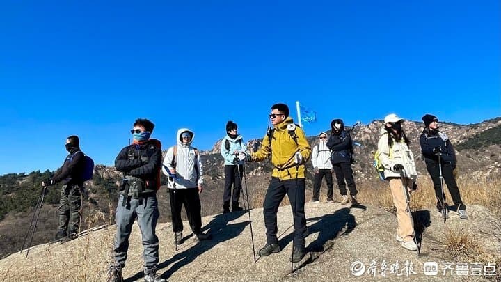 徒步热下的安全警钟：户外探险，如何步步为营？