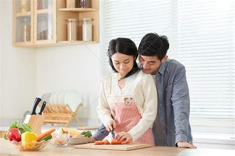 如何让年轻夫妻与岳父岳母和谐相处-5个实用建议让家庭生活更美满