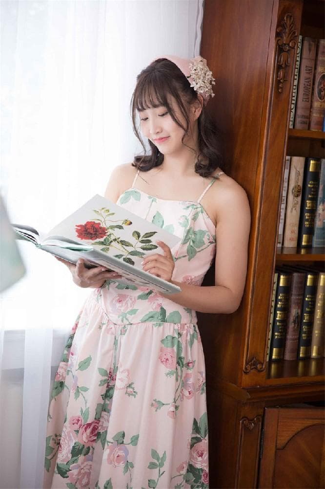 女生回复不知道说啥，如何巧妙回复化解尴尬氛围？