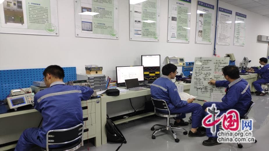 青春在铁道线上闪光：铁路青年的奋斗与成长
