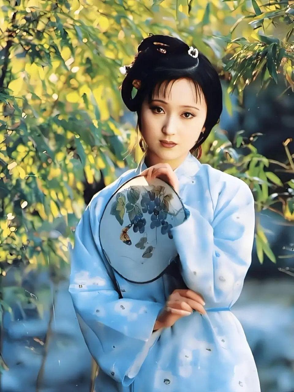 从林黛玉看现代人心理健康：焦虑症与抑郁症的古今对话