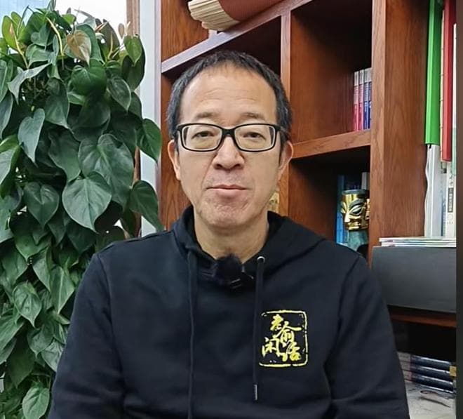 品牌和个人IP哪个才是未来之路？俞老师正在摸着董宇辉过河